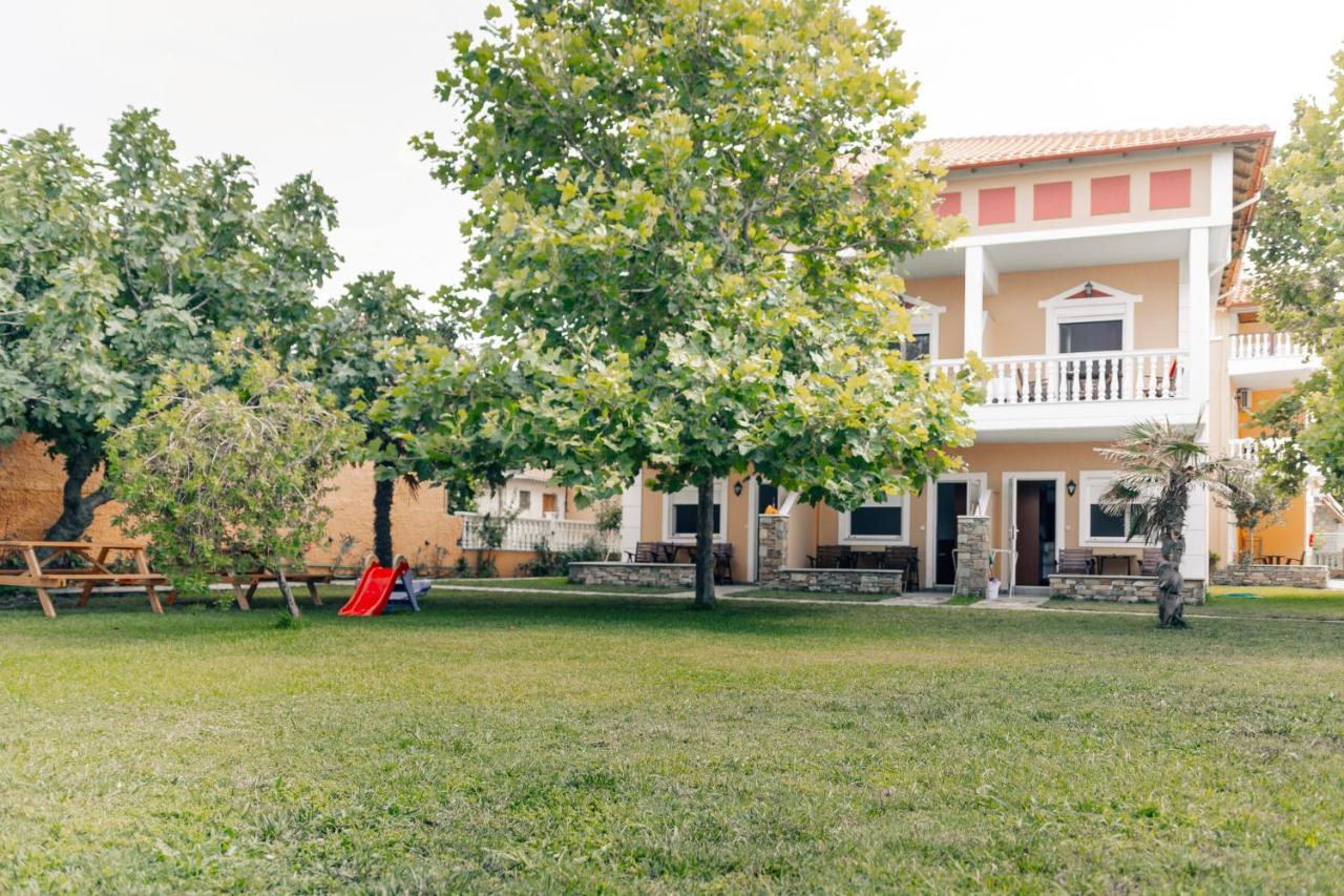 Villa Yianna เนอา เมซางกาลา ภายนอก รูปภาพ